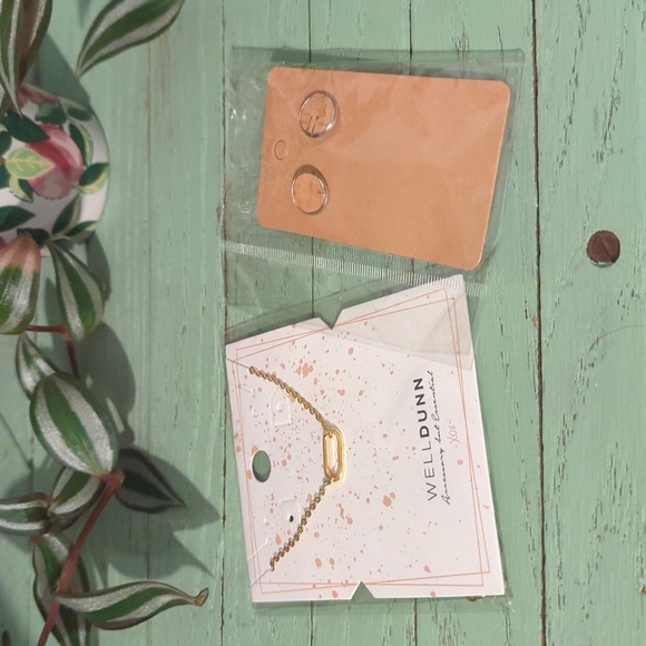 NEW Jewelry Bundle of WellDunn Gold Necklace and Silver Cork Earrings - Picture 6 of 6